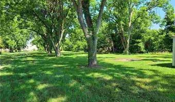 2008 AIRBASE Rd, Alexandria, LA 71303