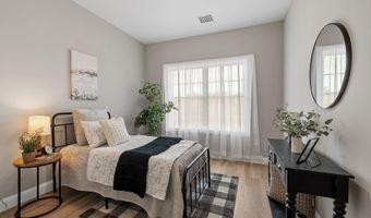 10100 S Willow St 212, Manchester, NH 03103