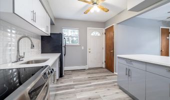 118 Coolidge Ave, Amityville, NY 11701