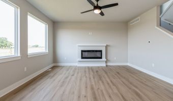 319 41st St SW, Altoona, IA 50009