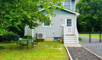 279 S Main St, Barnegat, NJ 08005
