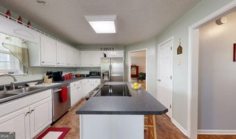 157 Scarlett Ohara Dr, Ailey, GA 30410