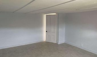 15 Daniels Rd W, Albany, VT 05845