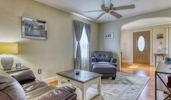149 Hillside Ave, Harveys Lake, PA 18618
