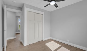 307 Eastwood Dr, Bedford, IN 47421