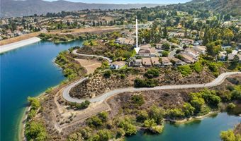 7012 E Viewpoint Ln, Anaheim, CA 92807