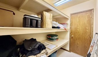 12959 Ironwood Dr, Aberdeen, SD 57401