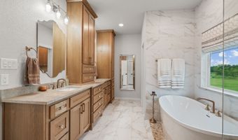 109 County Road 2696, Alvord, TX 76225