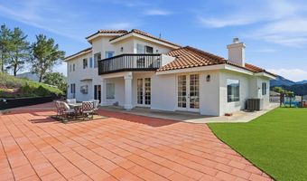 2852 Conestoga Ct, Alpine, CA 91901