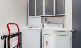 682 W GAIL Dr, Chandler, AZ 85225