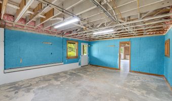 9 Hounds Way, Bath, ME 04530
