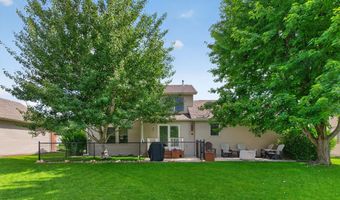 2421 Yorkshire Cir, Ames, IA 50010