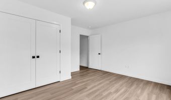 399 SOUTHERN Blvd, Bayville, NJ 08721