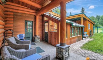 11361 Hideaway Trl, Anchorage, AK 99507