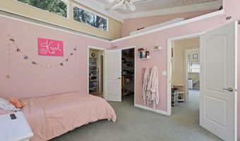 1293 Starveout Creek Rd, Azalea, OR 97410
