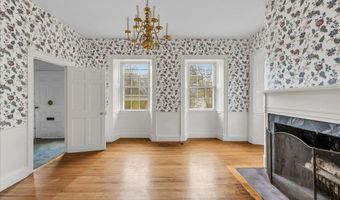 152 Church St, Belfast, ME 04915