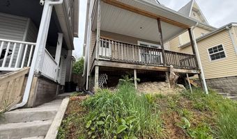 2520 W CHESTNUT Ave, Altoona, PA 16601