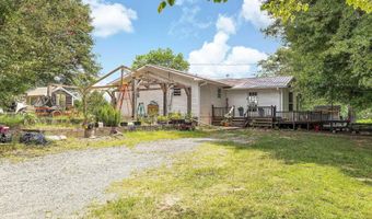 121 Mahan Rd, Albertville, AL 35950