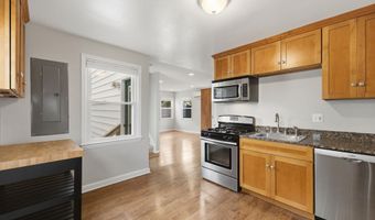 5402 S 12TH St S, Arlington, VA 22204