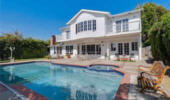 7029 Arizona Ave, Los Angeles, CA 90045