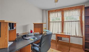 64 Dyer Ave, East Providence, RI 02915
