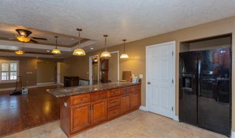 612 610 W Grand Ave, Artesia, NM 88210