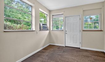 4615 ROUNDHILL Rd, Alexandria, VA 22310
