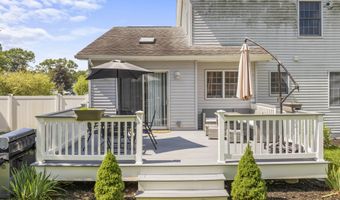 4 Cannonball Dr, Barnegat, NJ 08005