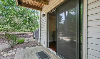 1333 Prospect Village Ln A, Ballwin, MO 63021