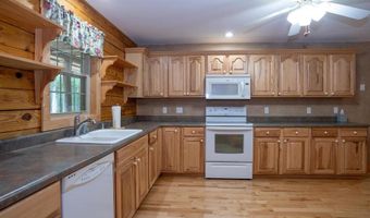 225 Coburn Ln, Appomattox, VA 24522