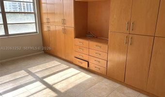 2801 NE 183rd St 508W, Aventura, FL 33160