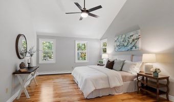 6 Candida Ln, Acton, MA 01720