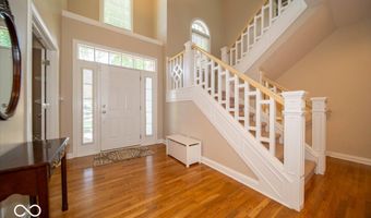 9990 Sugarleaf Pl, Fishers, IN 46038