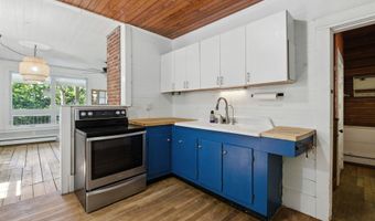 206 Lewis Hill Rd, Bethlehem, NH 03574