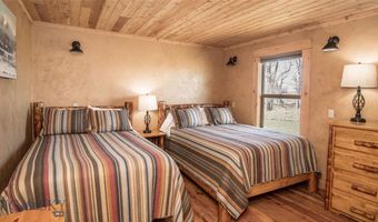 258 A Howie Rd, Big Timber, MT 59011