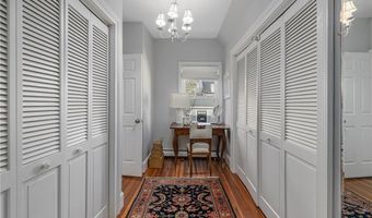 30 Bull St, Newport, RI 02840