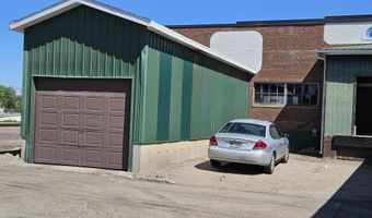412 SW 5th Ave, Aberdeen, SD 57401