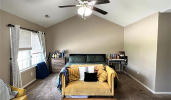 863 Marc Dr, Alton, IL 62002