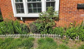 4025 CHELMONT Ln, Bowie, MD 20715