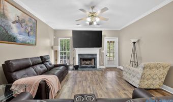 368 Hazel Creek Trl, Anniston, AL 36207