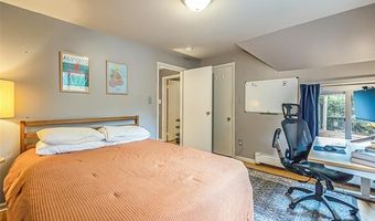 803 Jones Dr, Ann Arbor, MI 48105