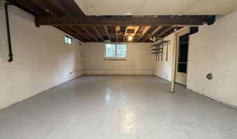 510 Maple Rdg, Albion, MI 49224