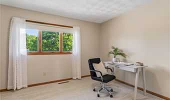 1203 22nd Ave SW, Austin, MN 55912