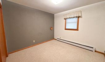 1225 Irving St, Alexandria, MN 56308