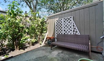 1295 Lake Shore Dr 206 B, Columbus, OH 43204