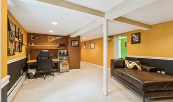 22 Duchess Ave, North Middletown, NJ 07748