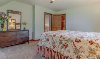 13633 U.S. 62, Ash Flat, AR 72513