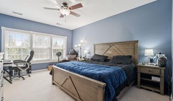 24722 CLOCK TOWER Sq, Aldie, VA 20105