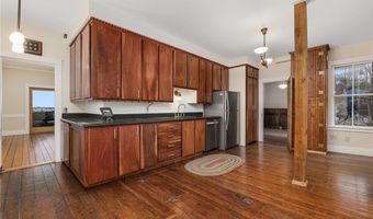 39 Walcott Ave, Jamestown, RI 02835