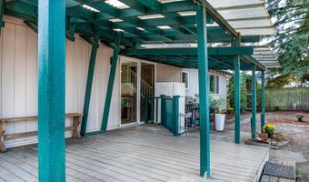 242 38TH St, Springfield, OR 97478